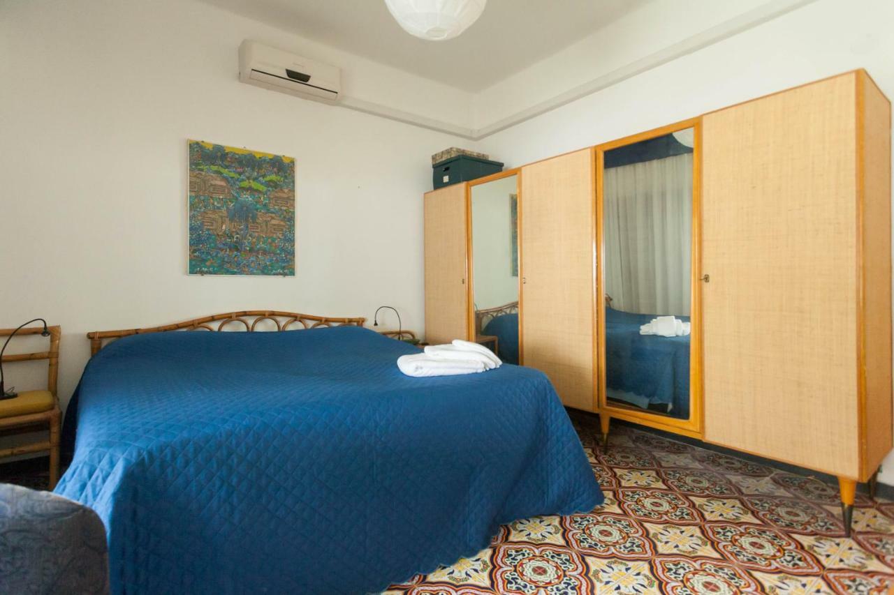 Stunning View Relax Tra Mare E Cielo Apartment Villa Solari Luaran gambar