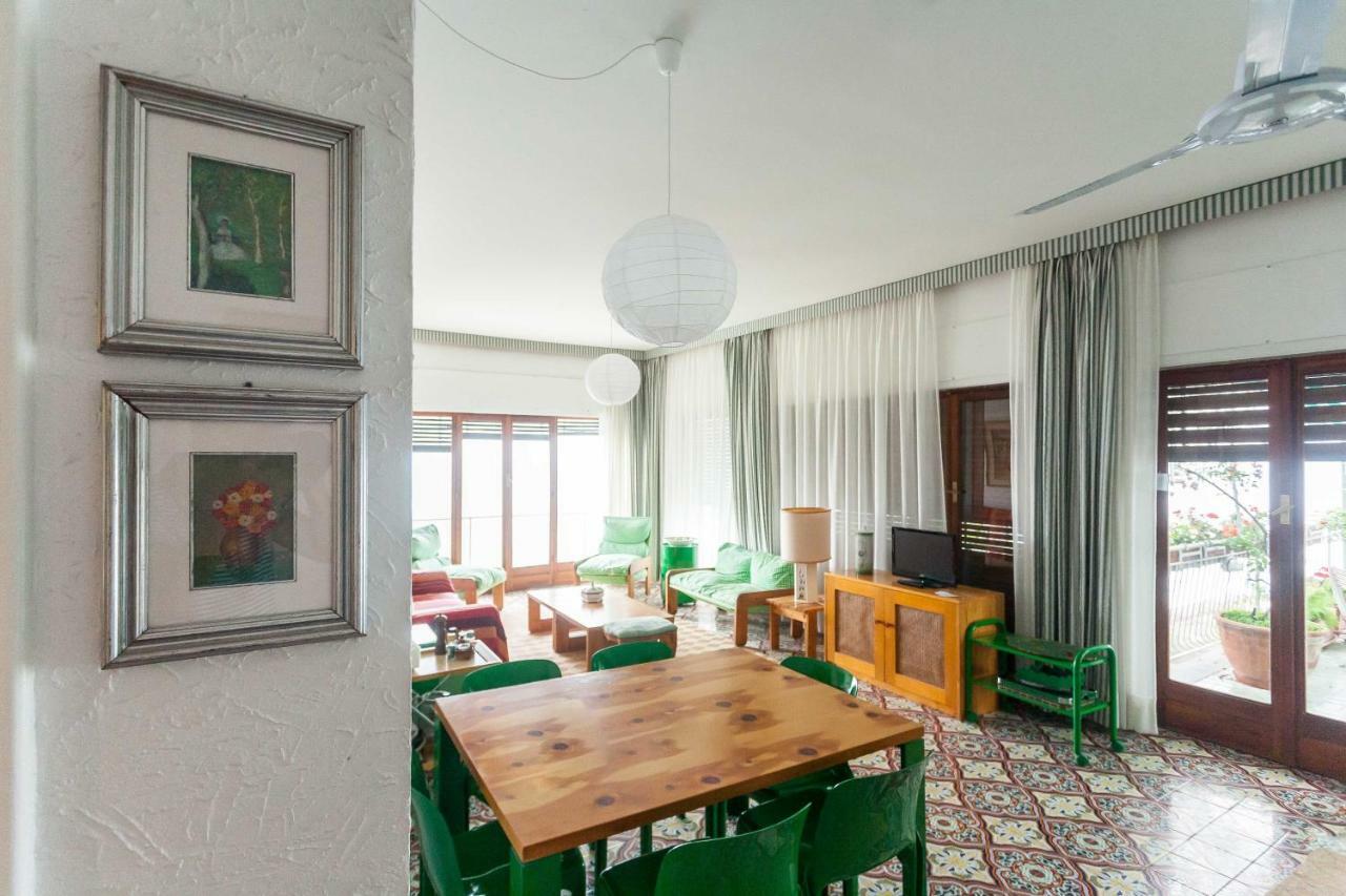 Stunning View Relax Tra Mare E Cielo Apartment Villa Solari Luaran gambar
