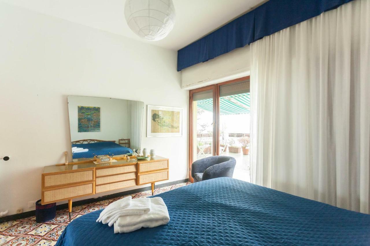 Stunning View Relax Tra Mare E Cielo Apartment Villa Solari Luaran gambar